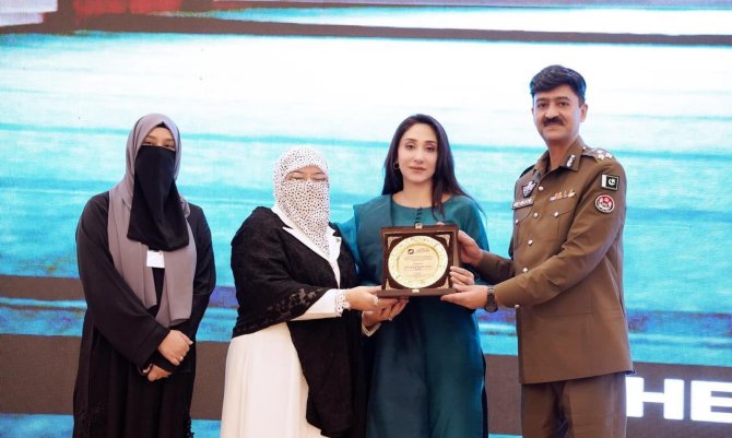 514417456_679644145056274_6445106873420581548_n